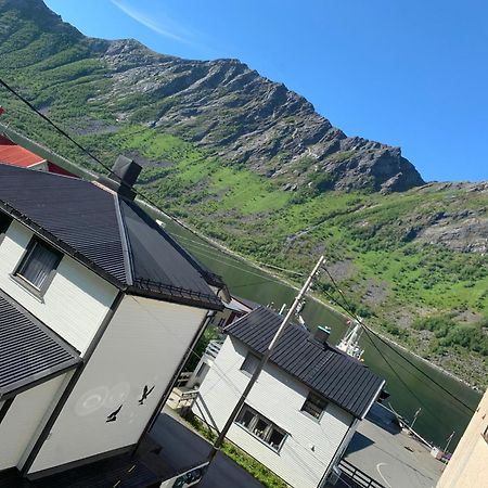 Appartement House à Gryllefjord Extérieur photo